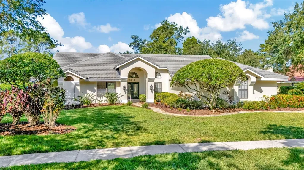 8910 Magnolia Chase Circle Tampa FL 33647