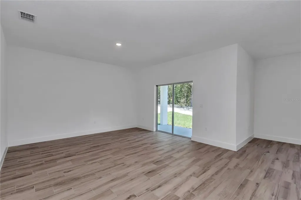 8787 SW 127 Avenue Dunnellon FL 34432