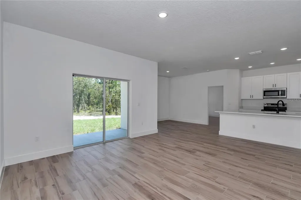 8787 SW 127 Avenue Dunnellon FL 34432