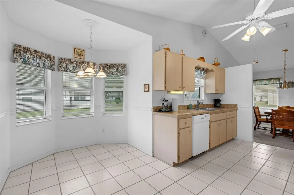 6033 Wade Street Leesburg FL 34748