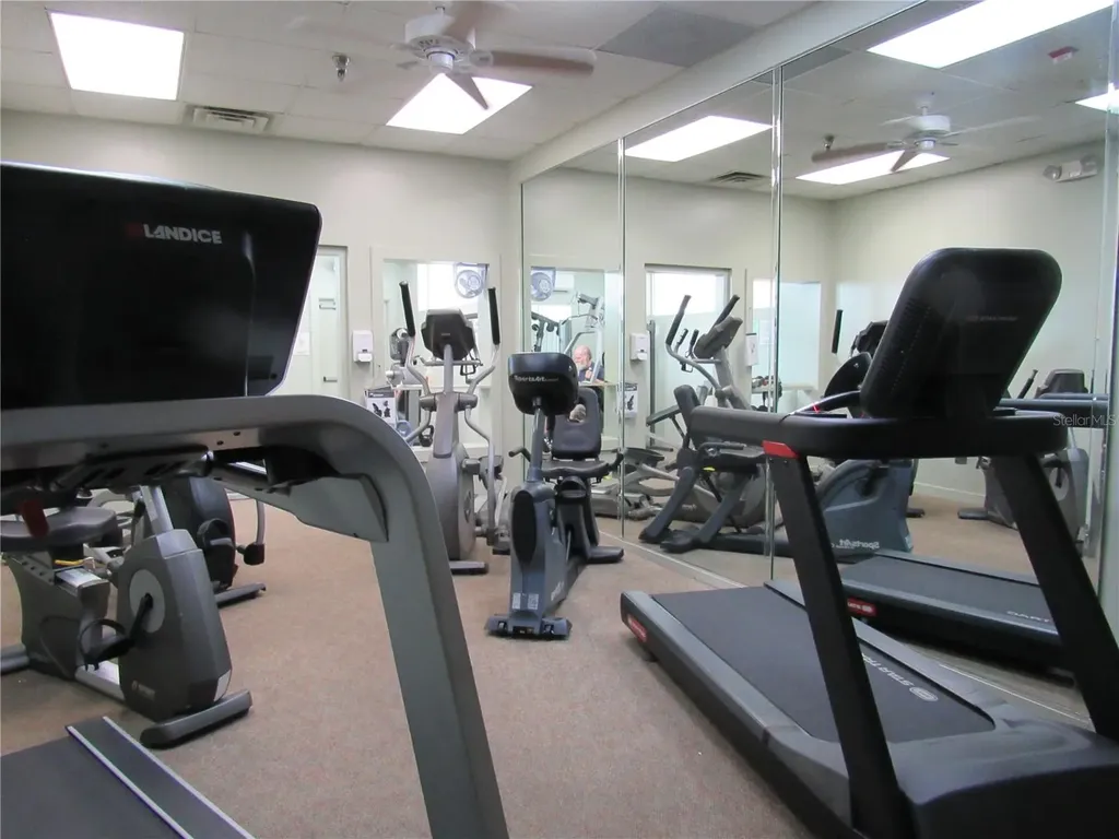 6033 Wade Street Leesburg FL 34748