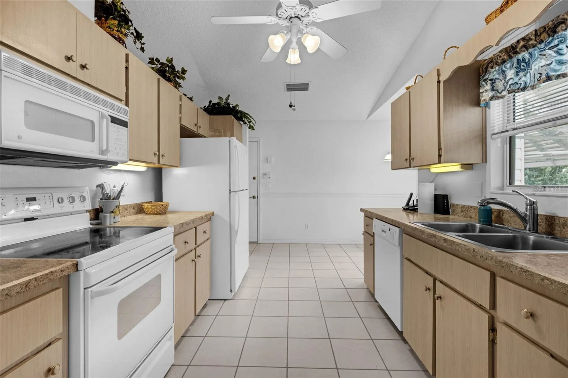 6033 Wade Street Leesburg FL 34748