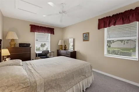 6033 Wade Street Leesburg FL 34748