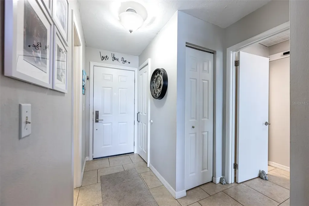 6208 7th Avenue W Bradenton FL 34209