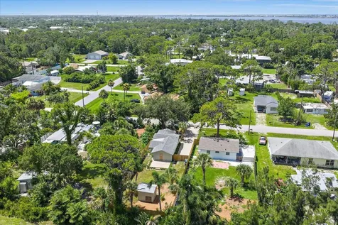 430 W Harvard Street Englewood FL 34223