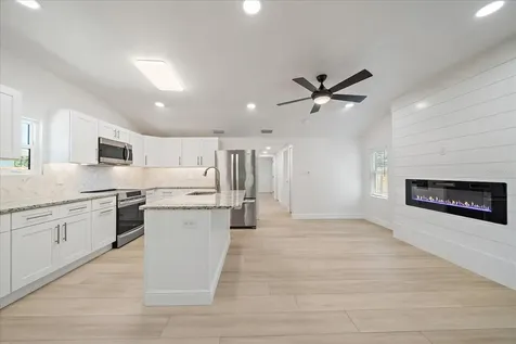 430 W Harvard Street Englewood FL 34223