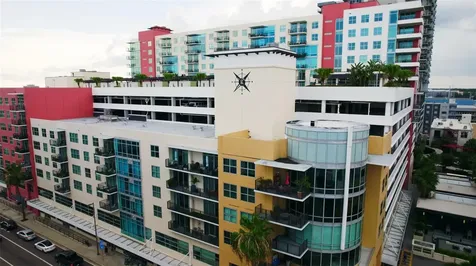 1120 E Kennedy Boulevard Tampa FL 33602