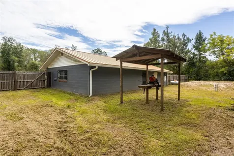 10204 SE State Road 100 Starke FL 32091