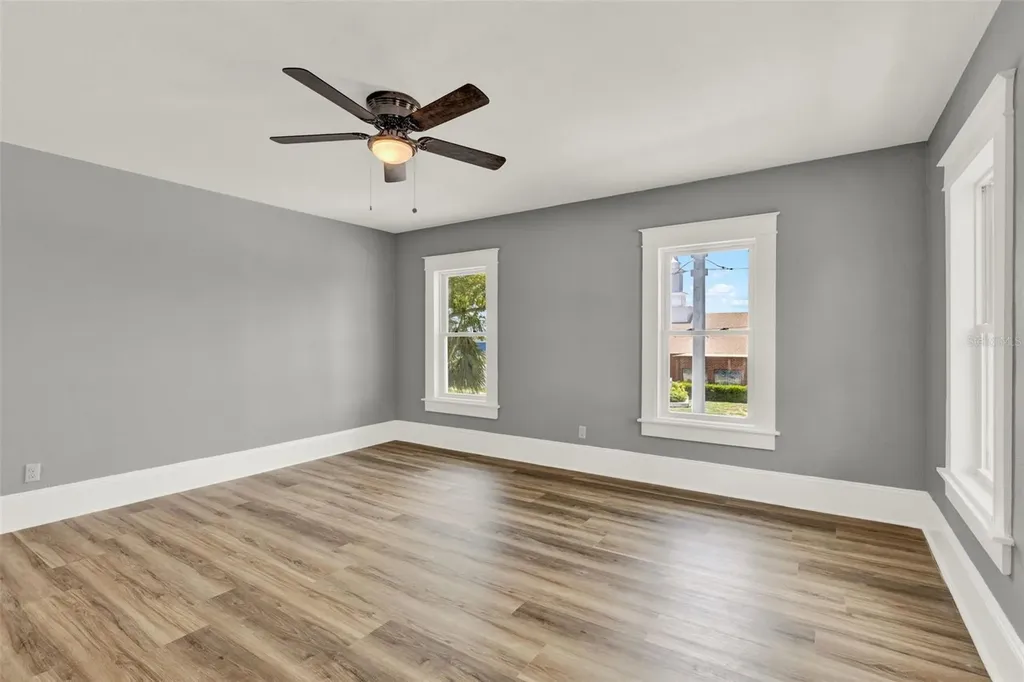 611 S Grove Street Eustis FL 32726