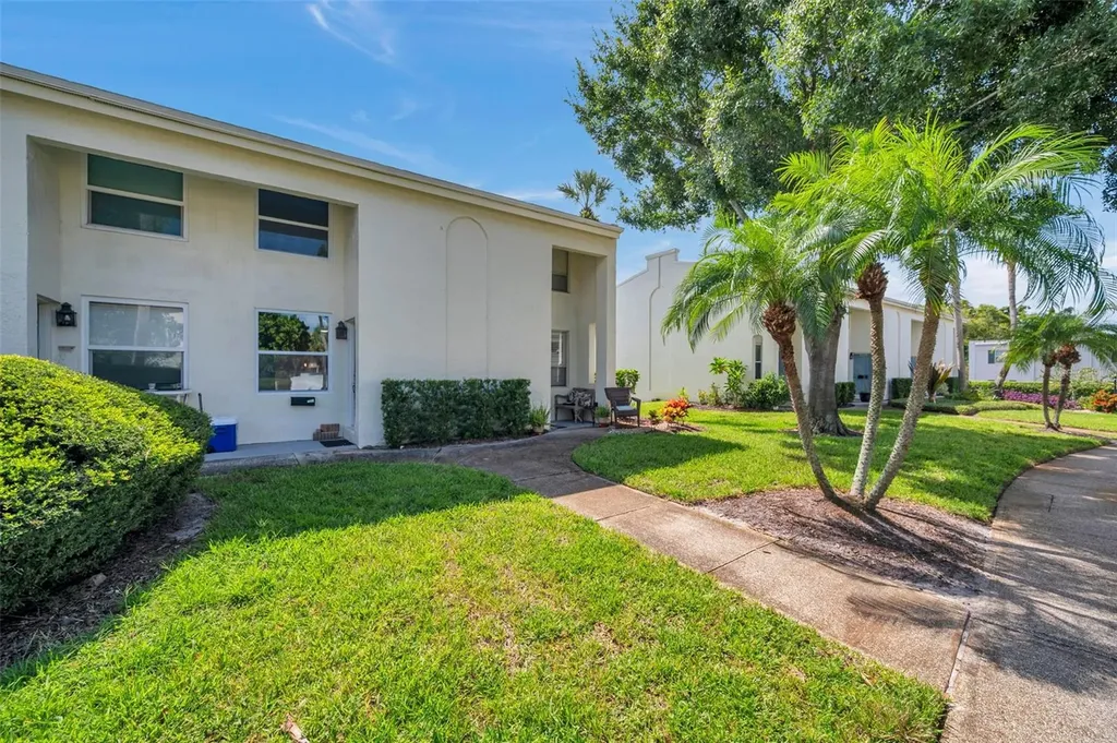 4514 La Capri Court Tampa FL 33611