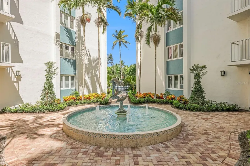 1300 Gulf Shore Boulevard N Naples FL 34102