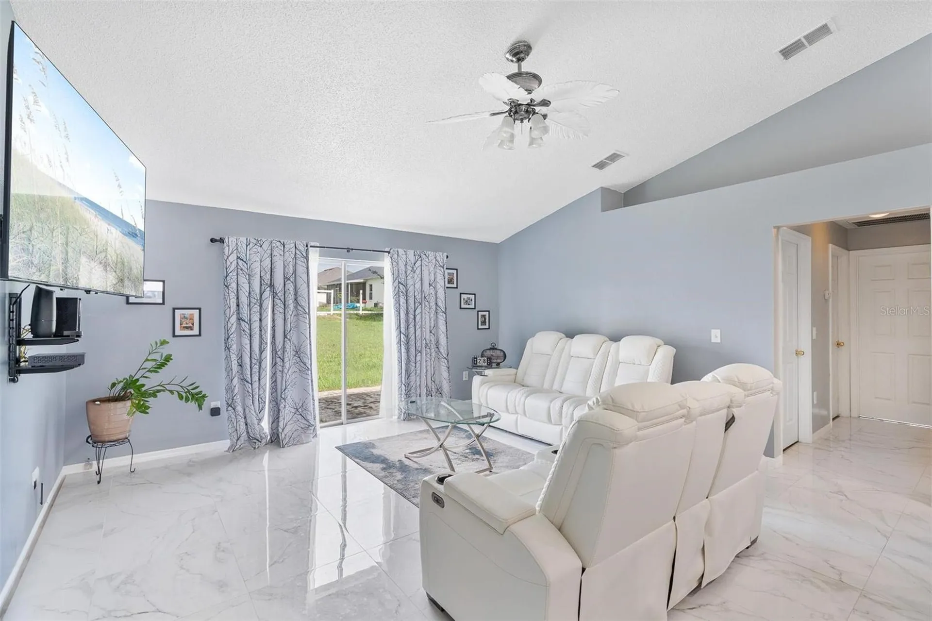 1961 Sawfish Drive Kissimmee FL 34759