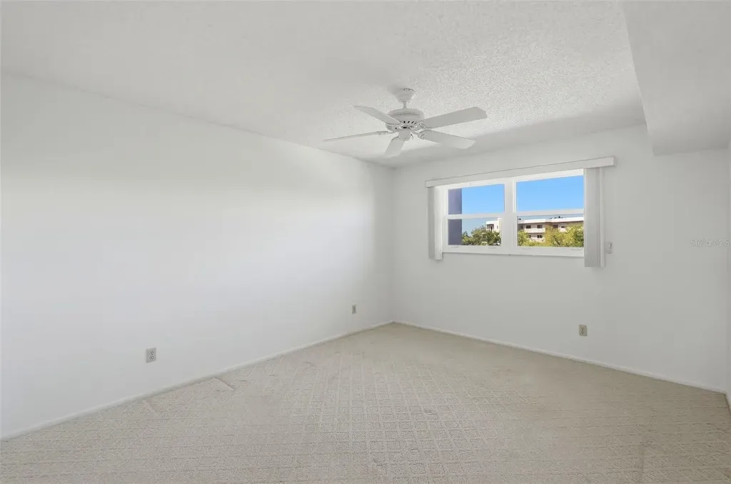 8174 Terrace Garden Drive N St Petersburg FL 33709