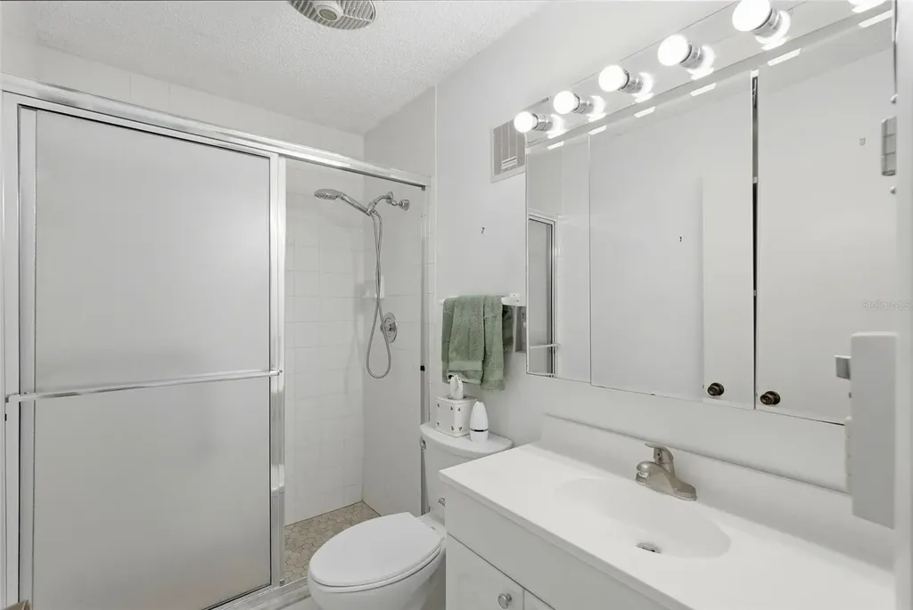8174 Terrace Garden Drive N St Petersburg FL 33709