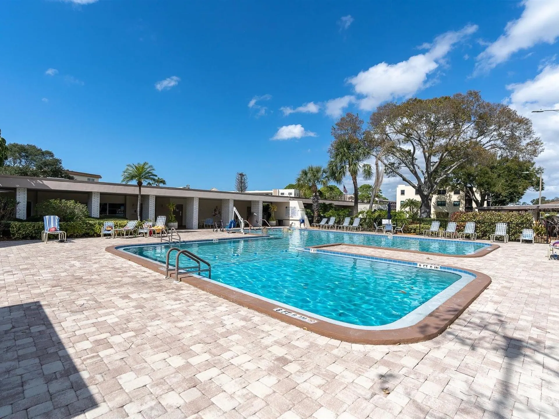 8174 Terrace Garden Drive N St Petersburg FL 33709