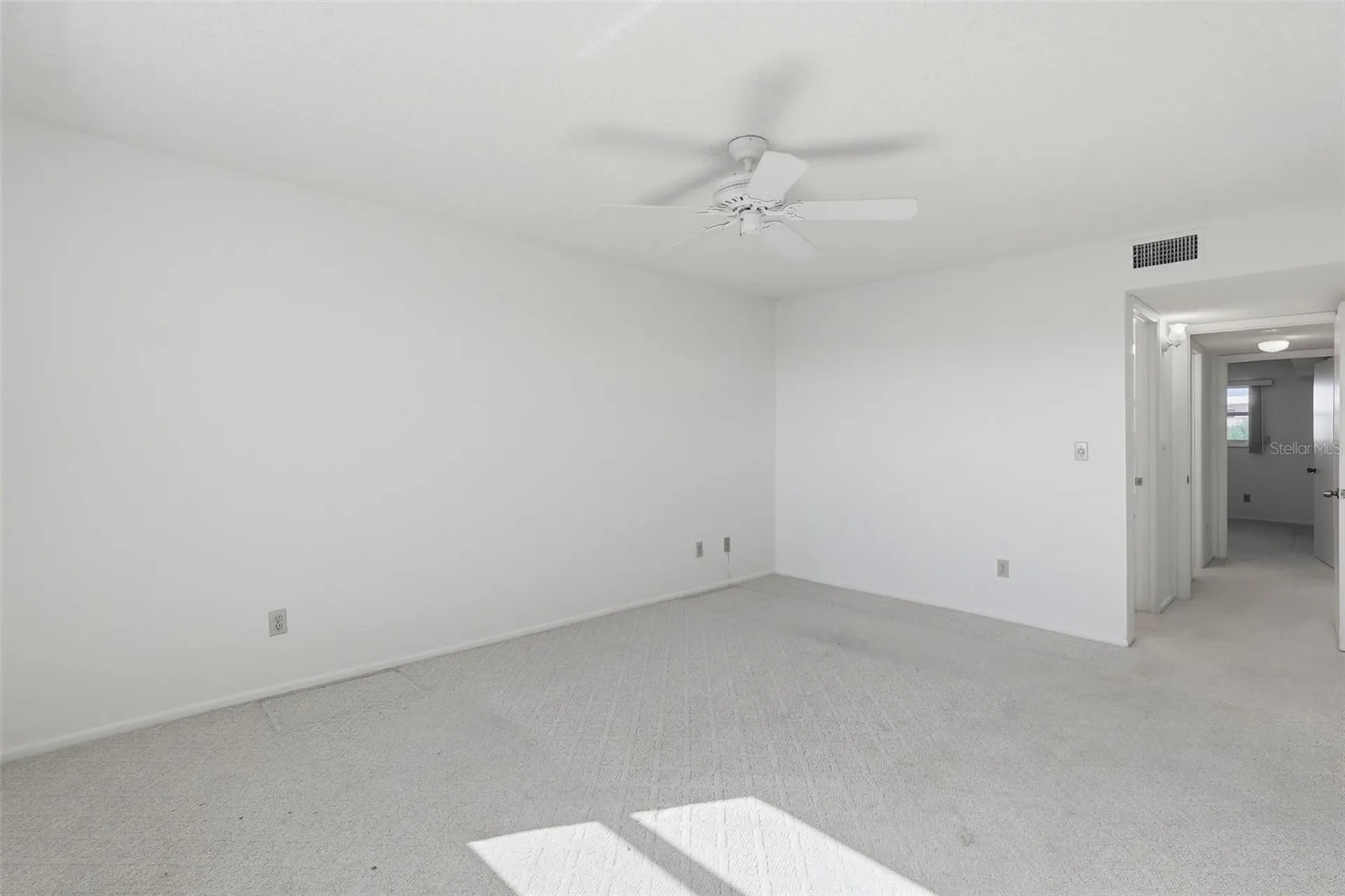 8174 Terrace Garden Drive N St Petersburg FL 33709