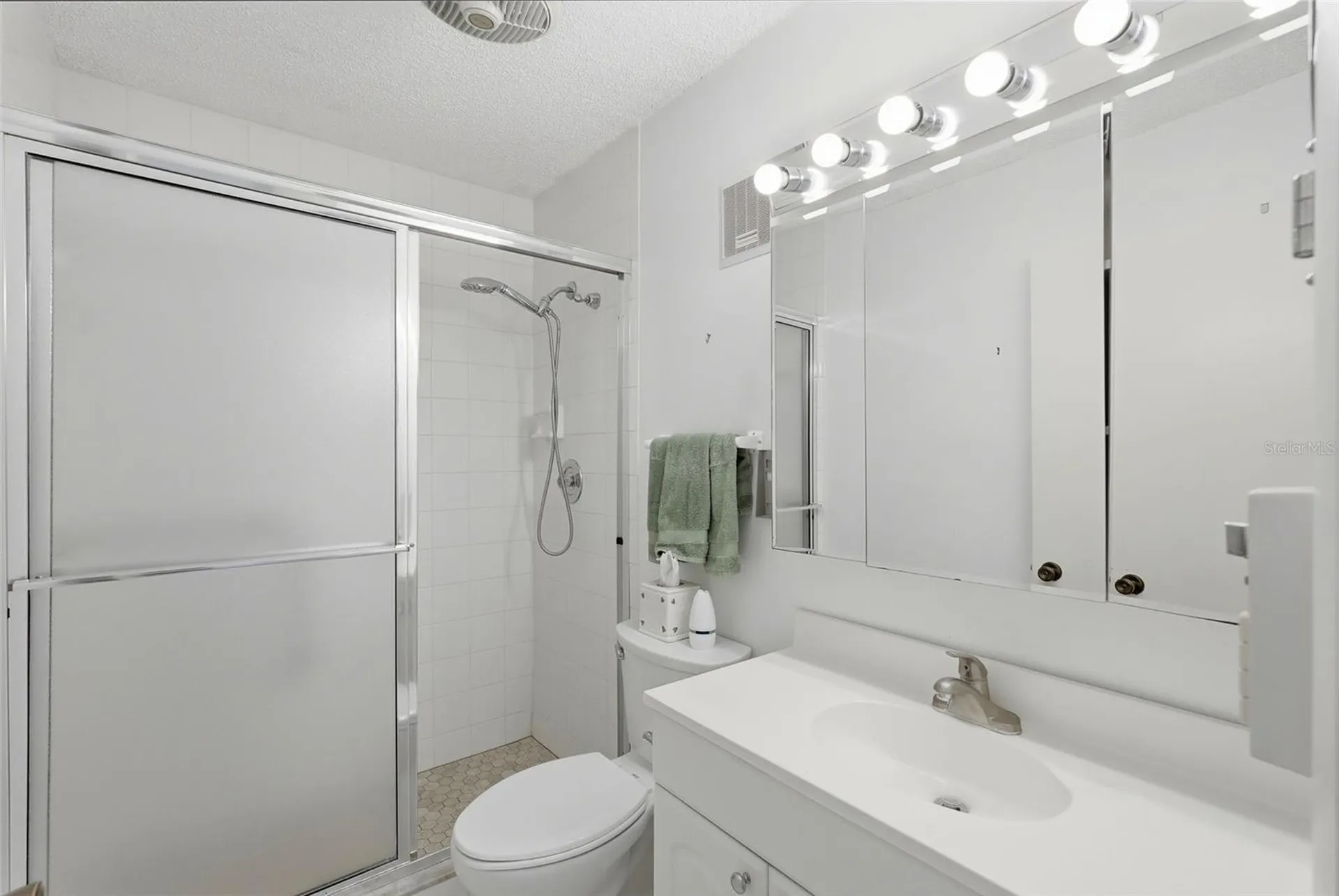 8174 Terrace Garden Drive N St Petersburg FL 33709