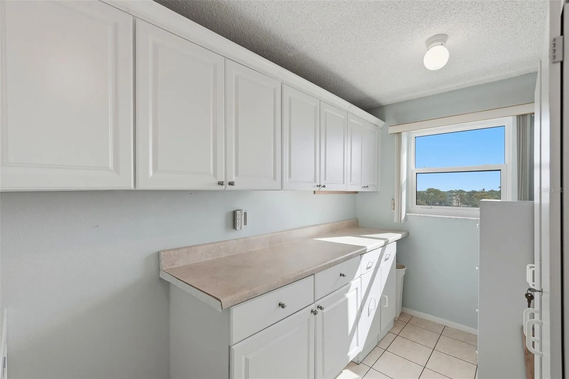 8174 Terrace Garden Drive N St Petersburg FL 33709
