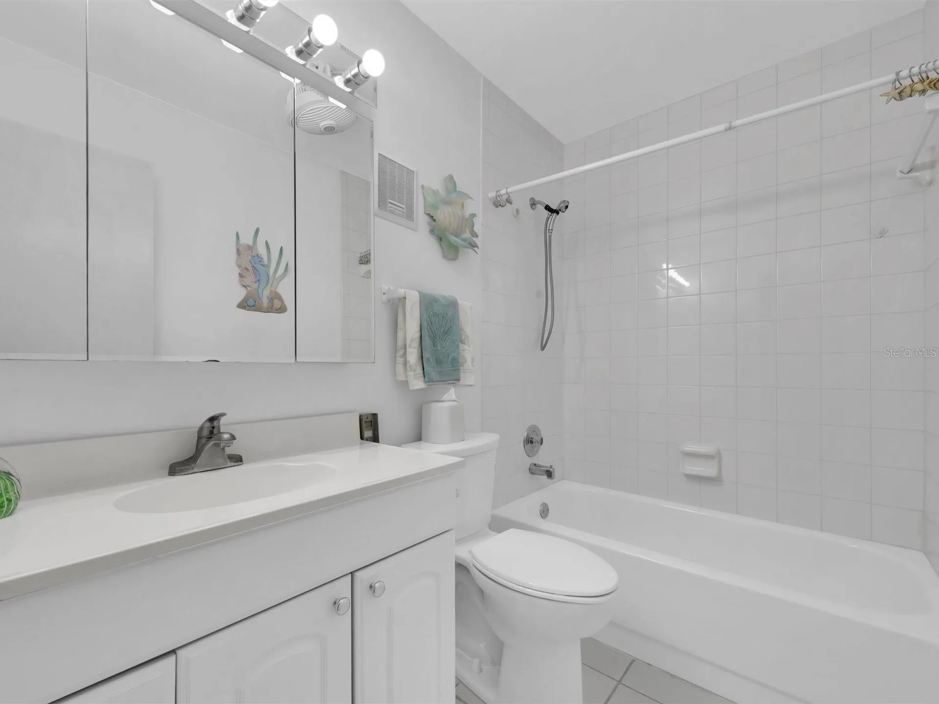 8174 Terrace Garden Drive N St Petersburg FL 33709