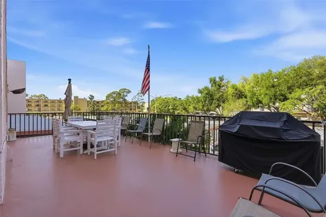 8174 Terrace Garden Drive N St Petersburg FL 33709