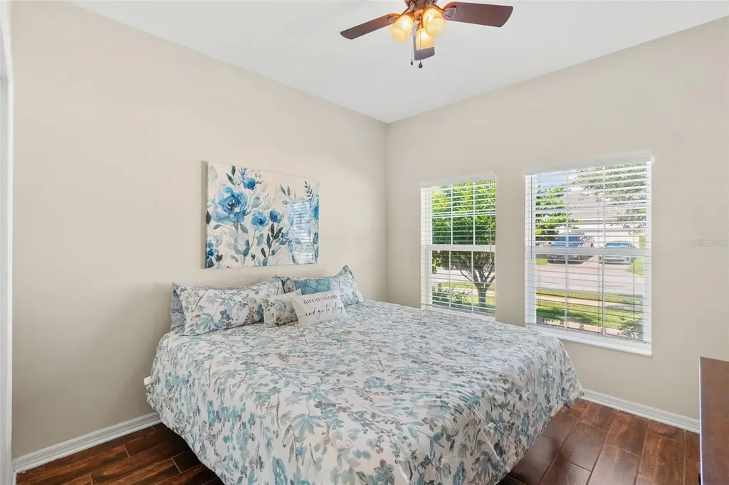 2617 Limerick Circle Grand Island FL 32735