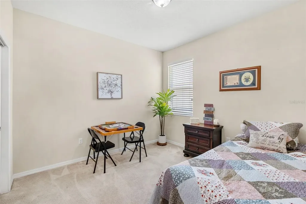 2617 Limerick Circle Grand Island FL 32735