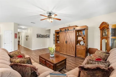 2617 Limerick Circle Grand Island FL 32735