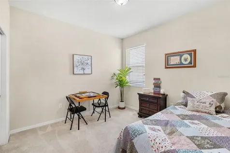 2617 Limerick Circle Grand Island FL 32735