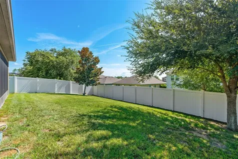 2617 Limerick Circle Grand Island FL 32735