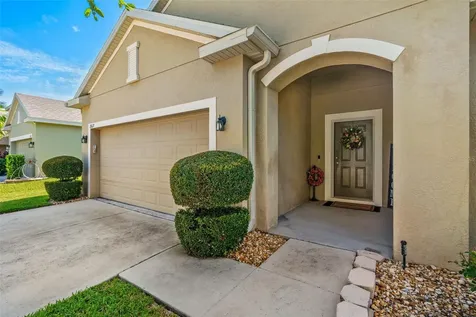 2617 Limerick Circle Grand Island FL 32735