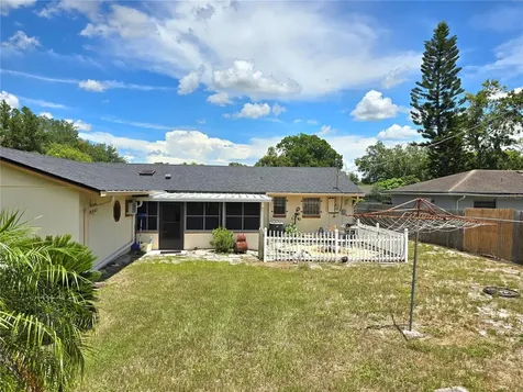 104 Hughes Avenue Sanford FL 32771