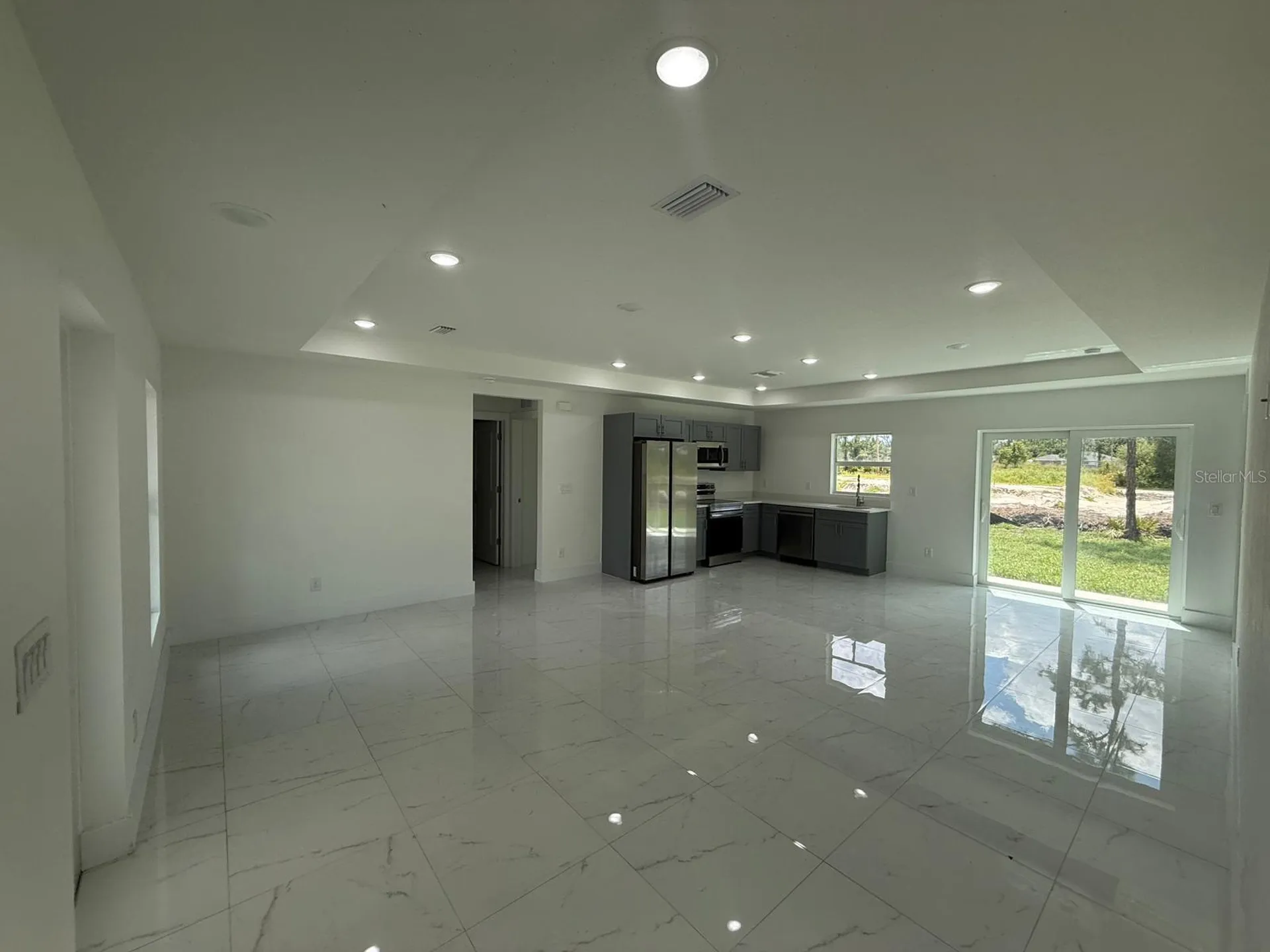 322 Mcarthur Boulevard Lehigh Acres FL 33974