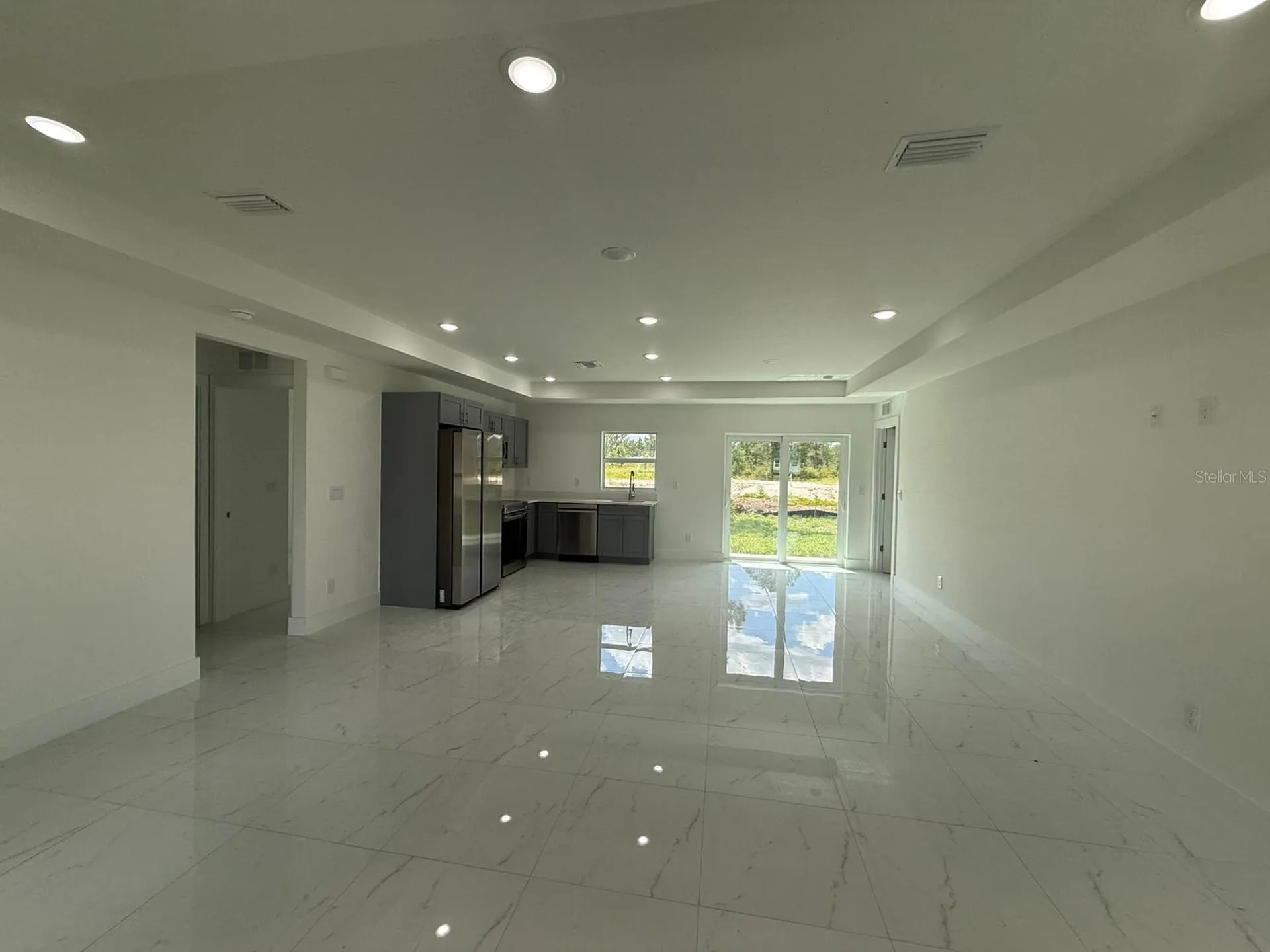 322 Mcarthur Boulevard Lehigh Acres FL 33974