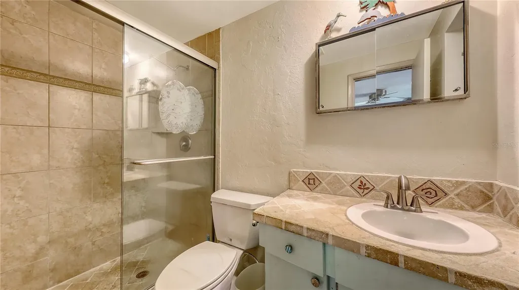 5302 Las Rosas Sarasota FL 34242