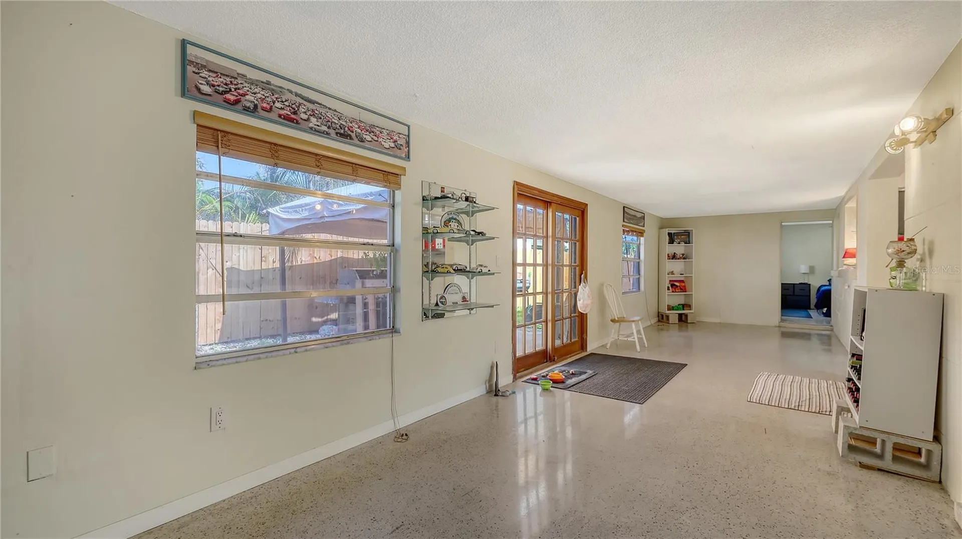 5302 Las Rosas Sarasota FL 34242