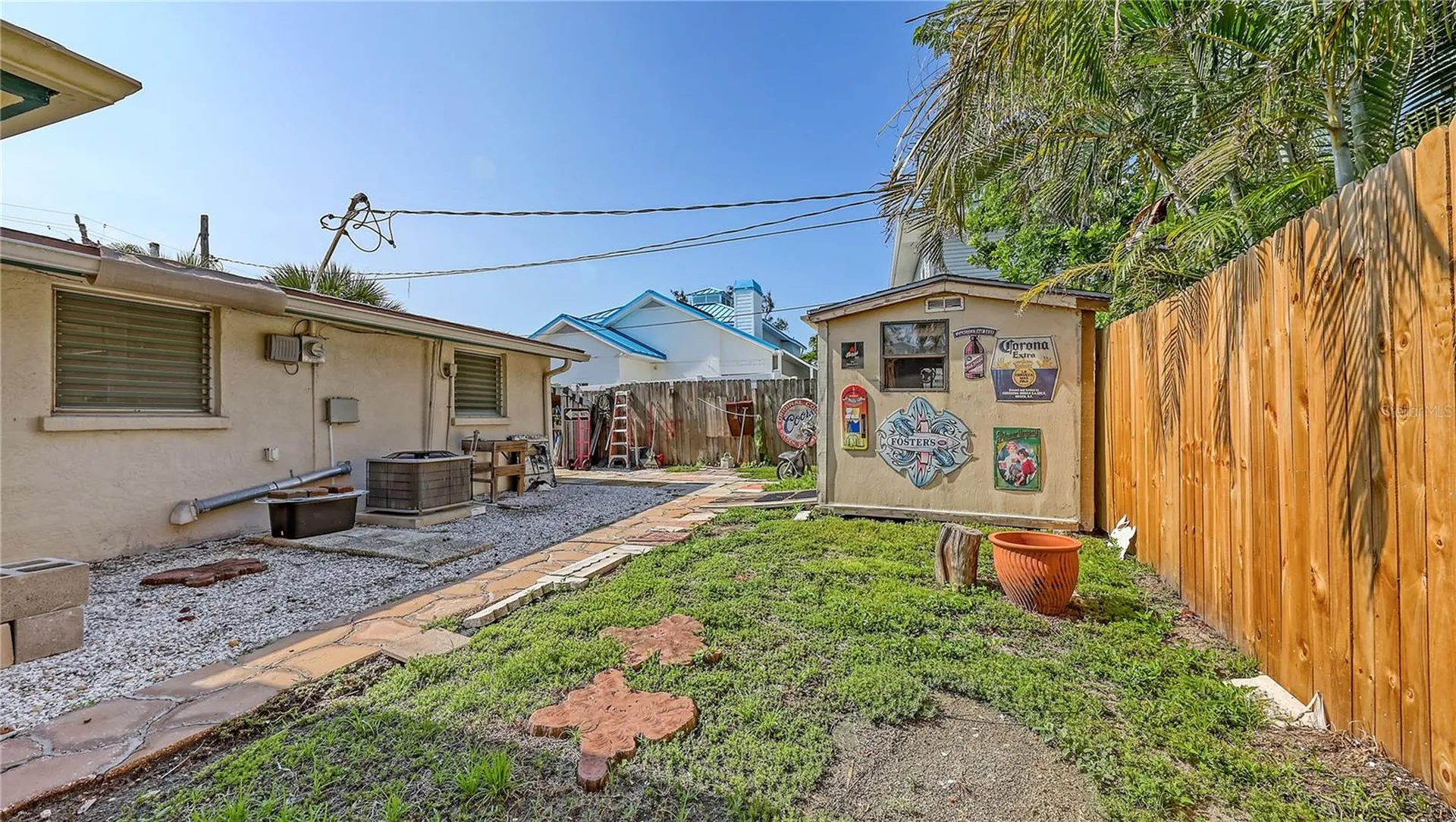 5302 Las Rosas Sarasota FL 34242