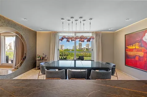 548 Hoare Street Laguna San Juan PR 00907