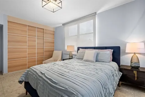 548 Hoare Street Laguna San Juan PR 00907