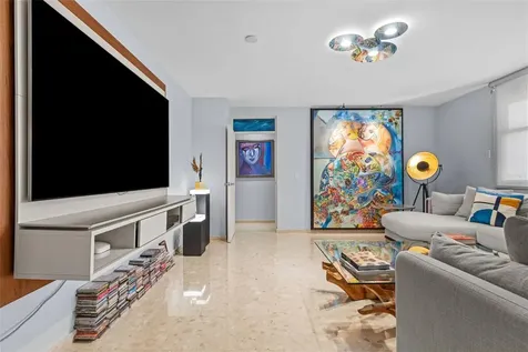 548 Hoare Street Laguna San Juan PR 00907