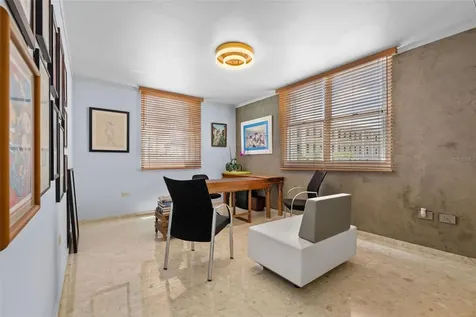 548 Hoare Street Laguna San Juan PR 00907