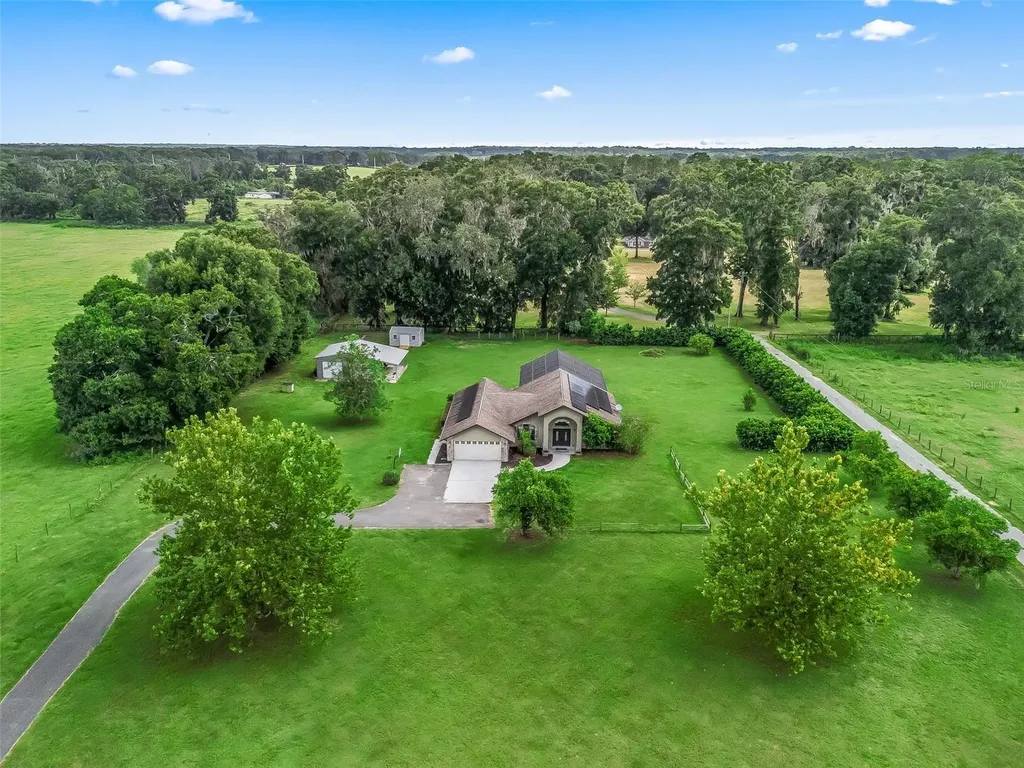 1975 SE 150th Street Summerfield FL 34491