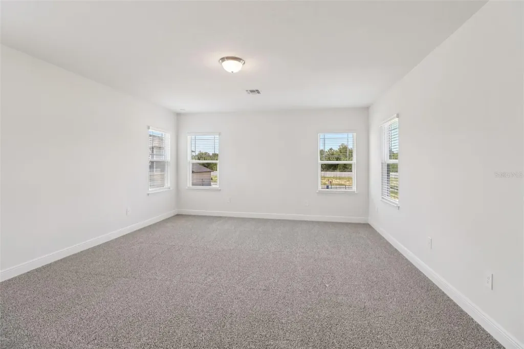 2280 Hen Road Minneola FL 34715