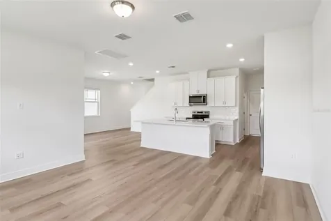 2280 Hen Road Minneola FL 34715