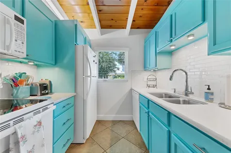 6006 Midnight Pass Road Sarasota FL 34242