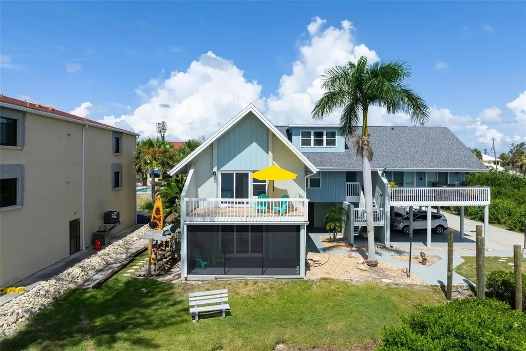 6005 N Beach Road Englewood FL 34223