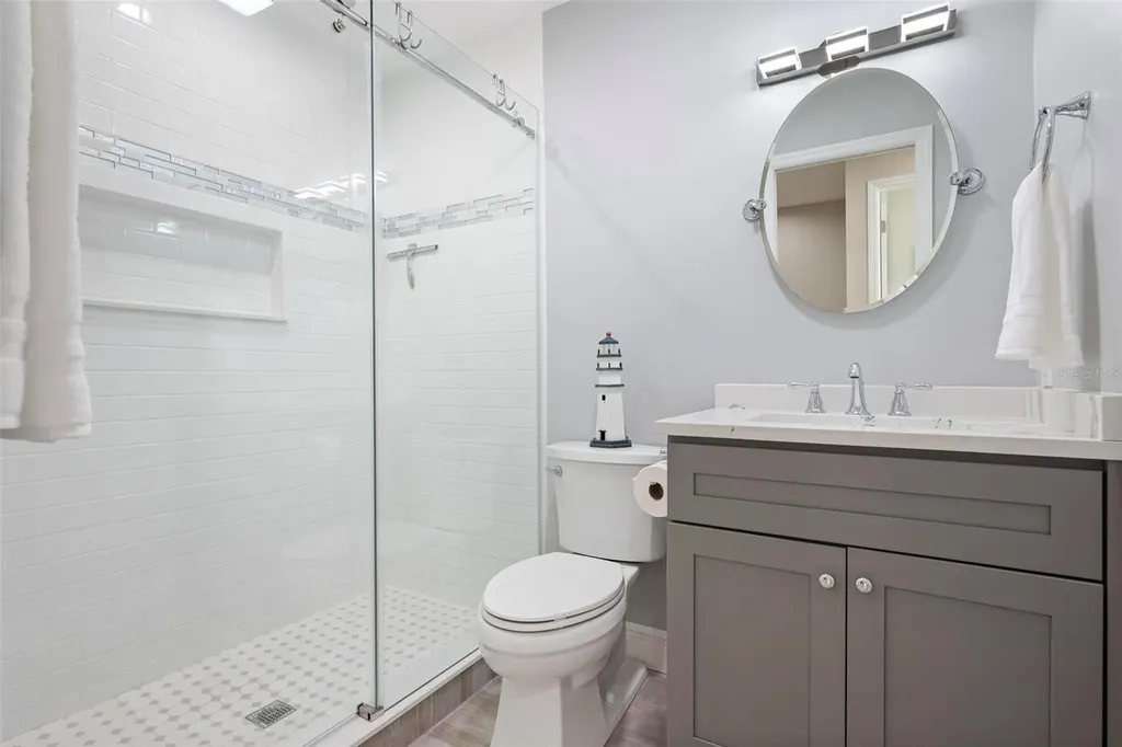 6005 N Beach Road Englewood FL 34223