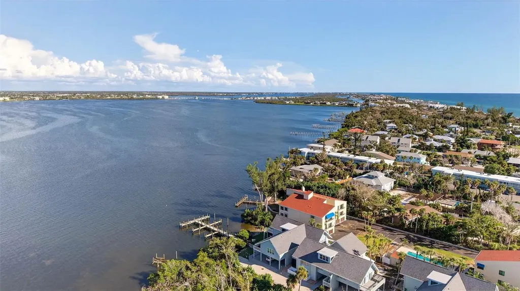 6005 N Beach Road Englewood FL 34223