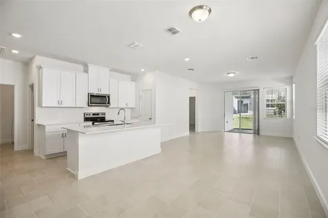 2292 Hen Road Minneola FL 34715