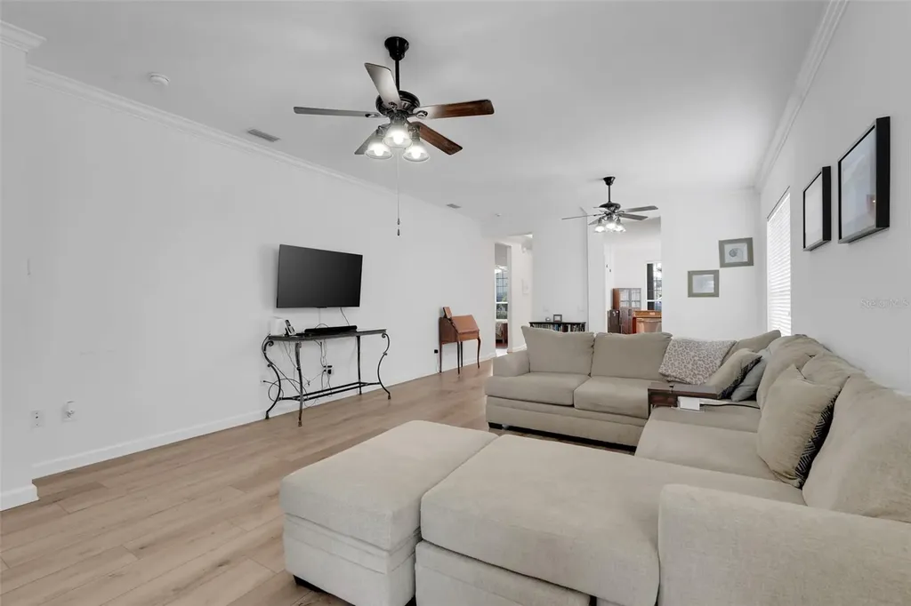 1925 Appalachee Circle Tavares FL 32778