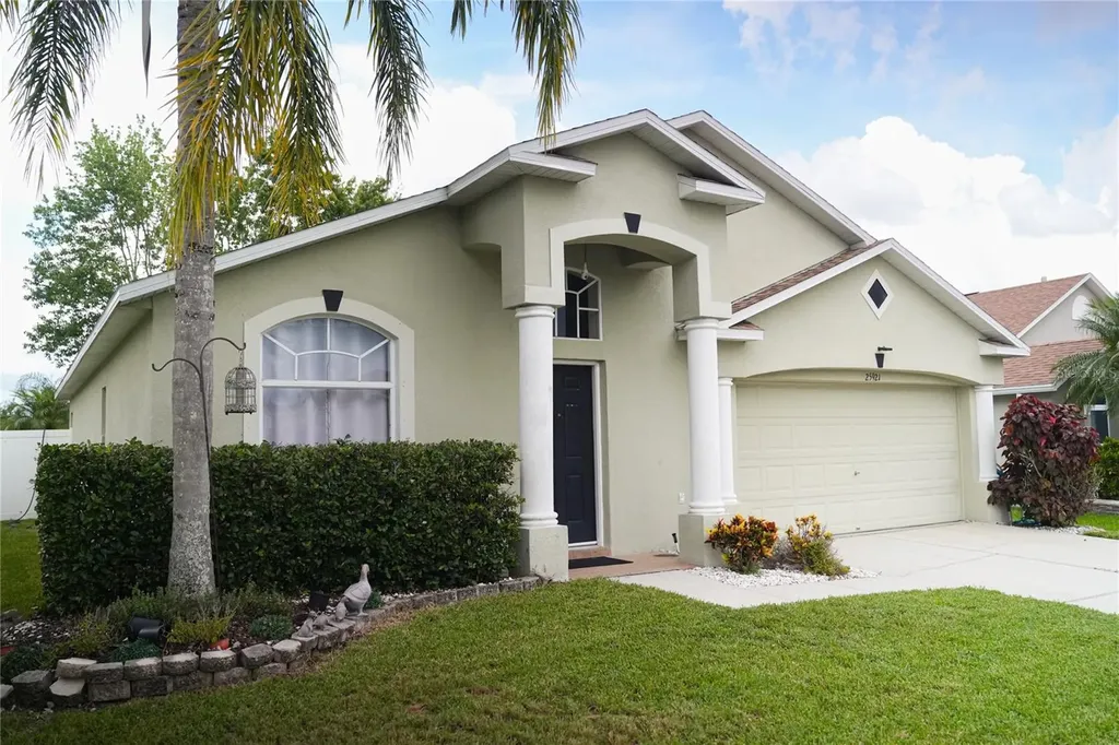 25921 Bloomsbury Court Land O Lakes FL 34639